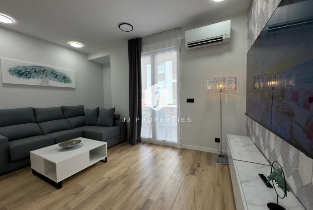 Aus zweiter Hand - Wohnung -
Torrevieja - Playa del Cura