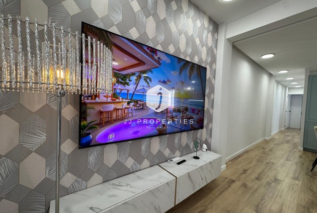 Aus zweiter Hand - Wohnung -
Torrevieja - Playa del Cura