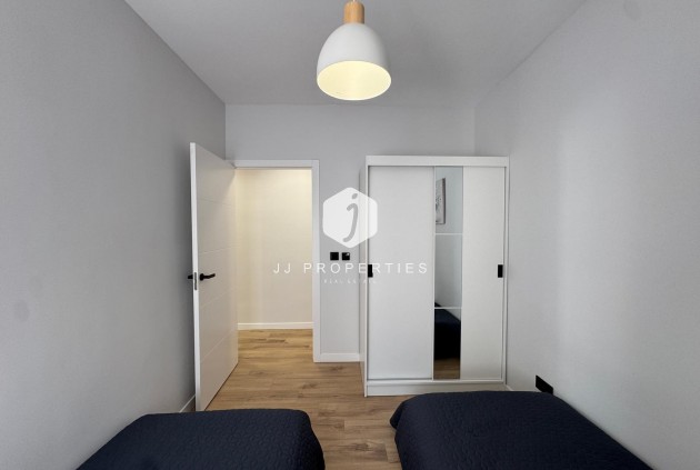 Aus zweiter Hand - Wohnung -
Torrevieja - Playa del Cura