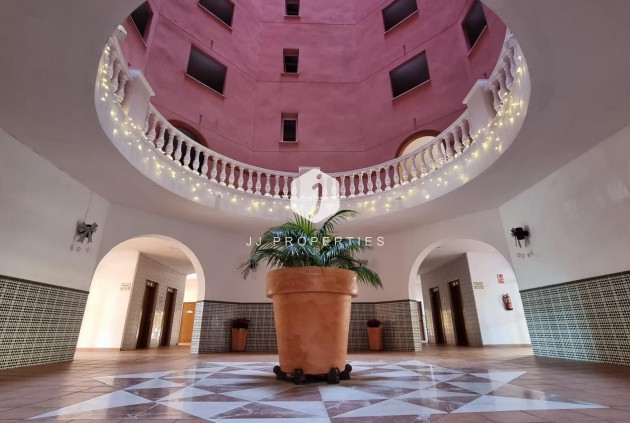 Tweedehands - Appartement / flat -
Torrevieja - Los Frutales