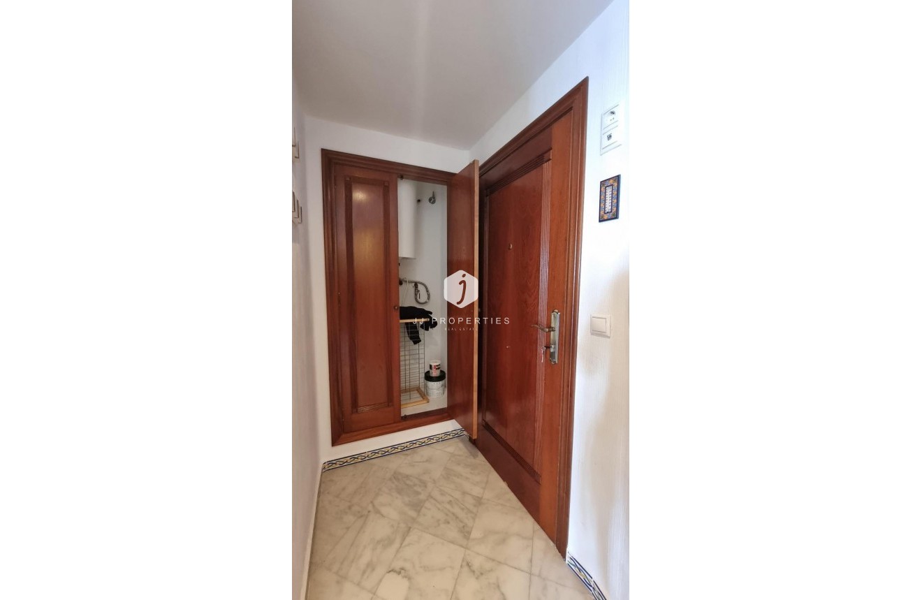 Tweedehands - Appartement / flat -
Torrevieja - Los Frutales