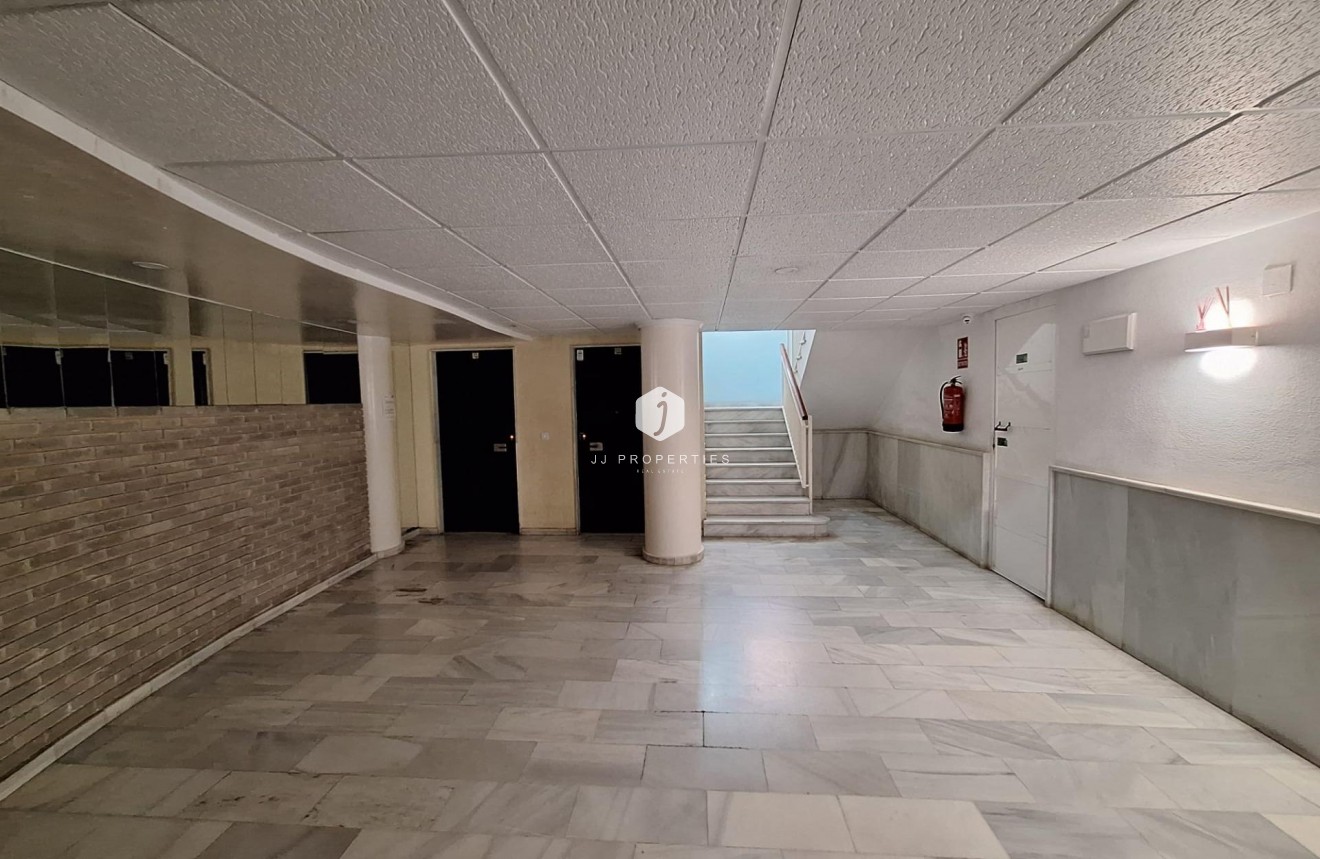 Tweedehands - Appartement / flat -
Torrevieja - Centro