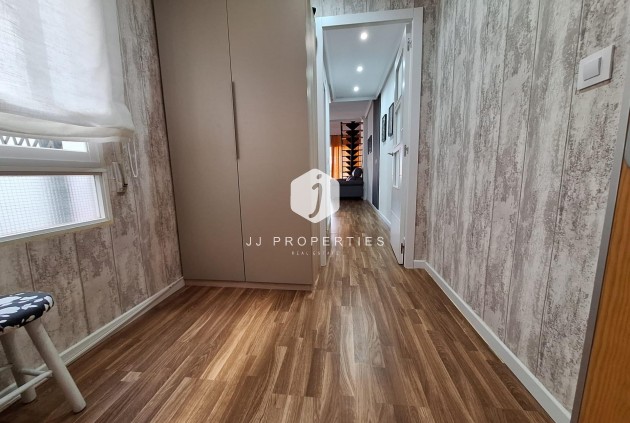 Tweedehands - Appartement / flat -
Torrevieja - Centro