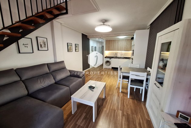 Tweedehands - Appartement / flat -
Torrevieja - Centro