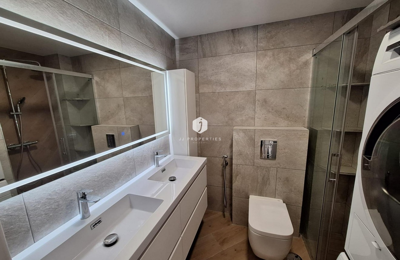 Aus zweiter Hand - Wohnung -
Torrevieja - Playa de los Locos