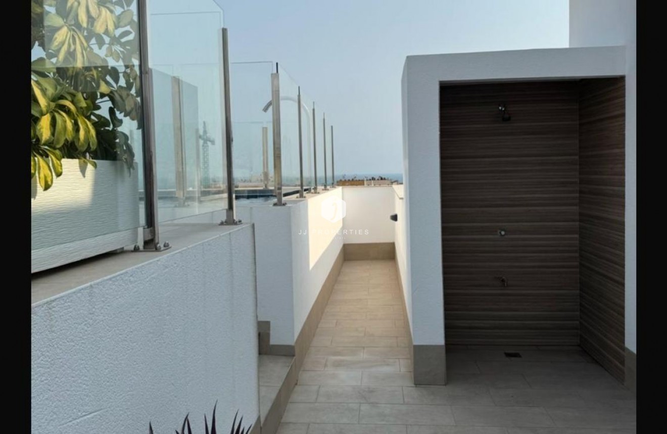 Aus zweiter Hand - Wohnung -
Torrevieja - Playa del Cura