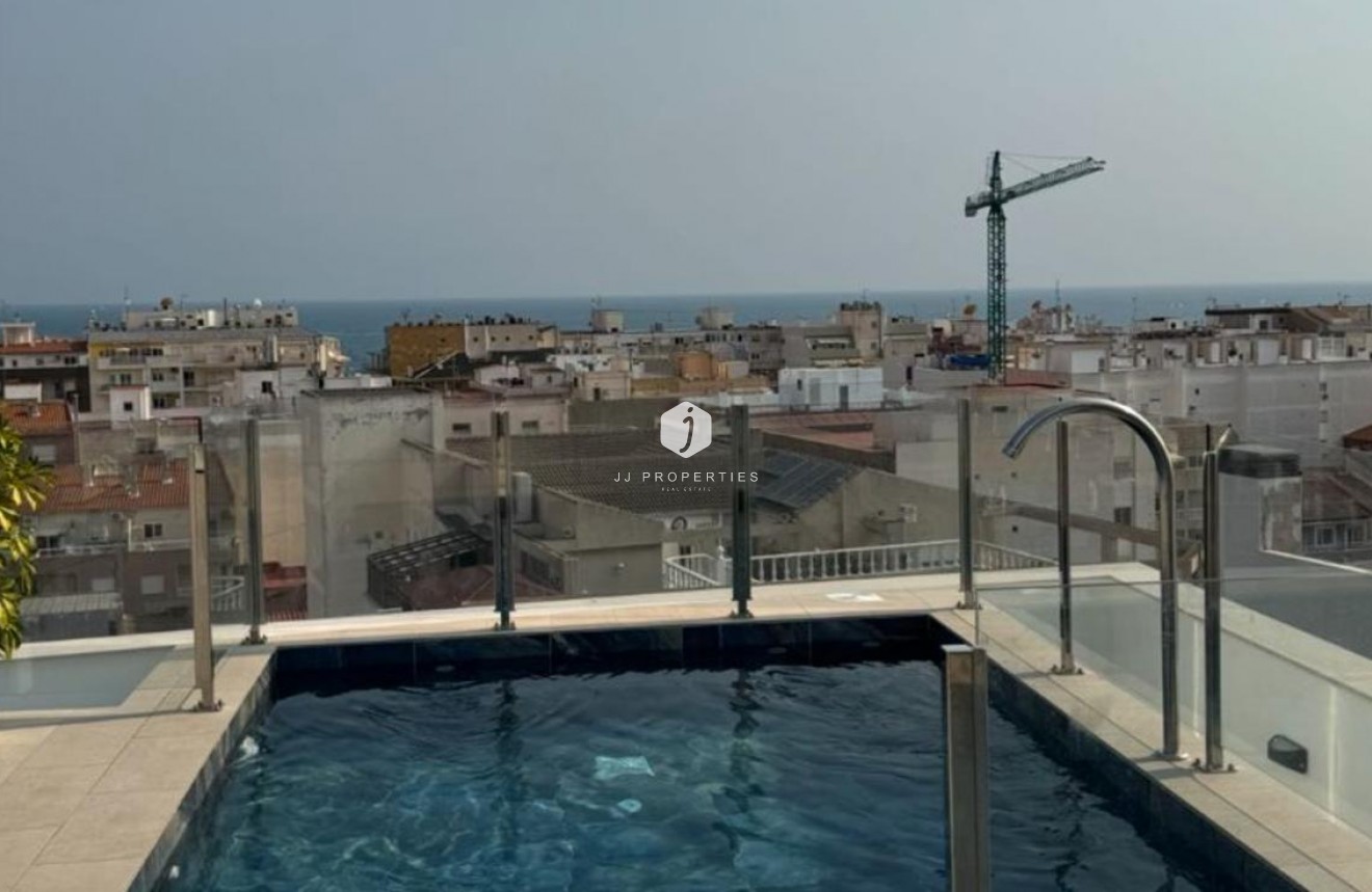 Aus zweiter Hand - Wohnung -
Torrevieja - Playa del Cura