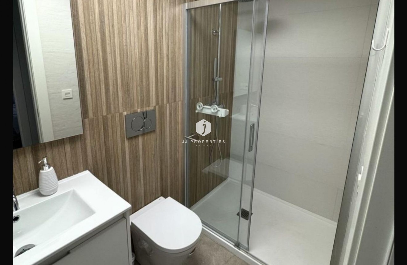 Aus zweiter Hand - Wohnung -
Torrevieja - Playa del Cura