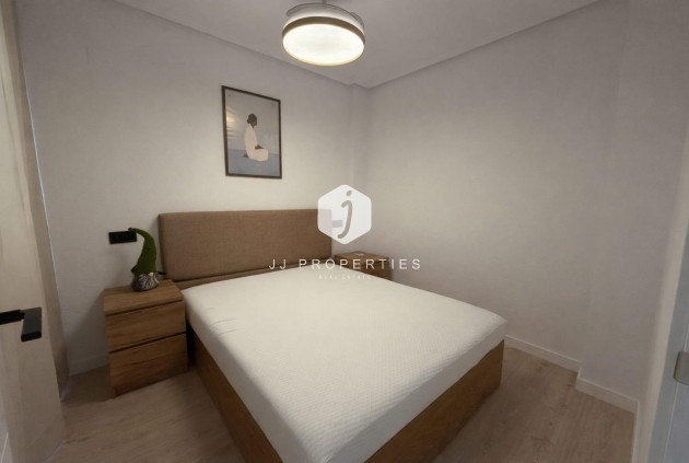 Tweedehands - Appartement / flat -
Torrevieja - Playa del Cura