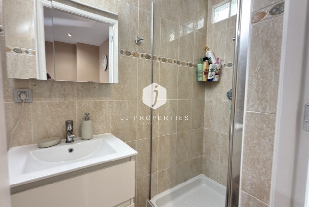 Resale - Chalet -
La Zenia - Costa Blanca