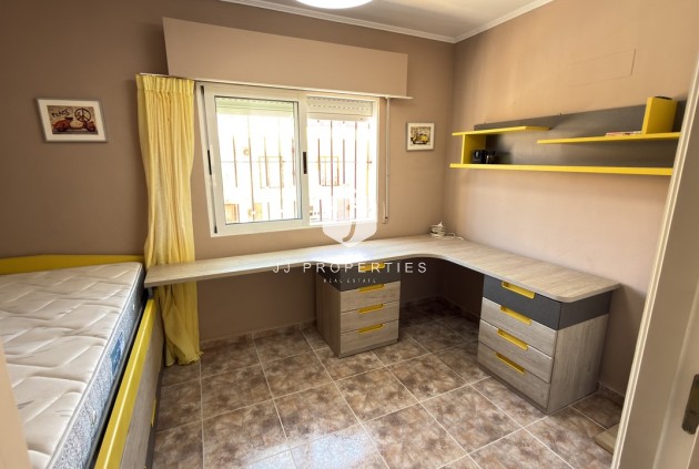 Resale - Chalet -
La Zenia - Costa Blanca