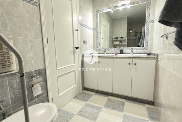 Resale - Chalet -
La Zenia - Costa Blanca
