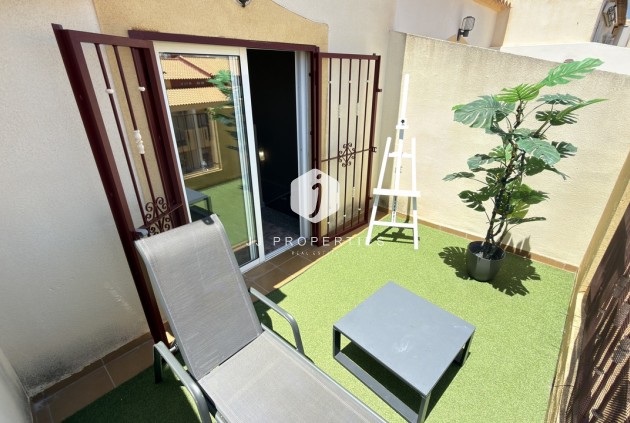 Resale - Chalet -
La Zenia - Costa Blanca
