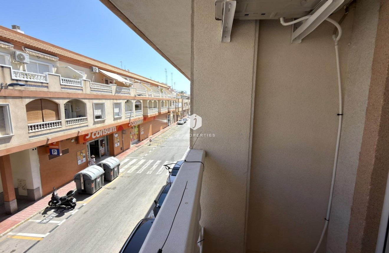 Aus zweiter Hand - Wohnung -
Torrevieja - Centro