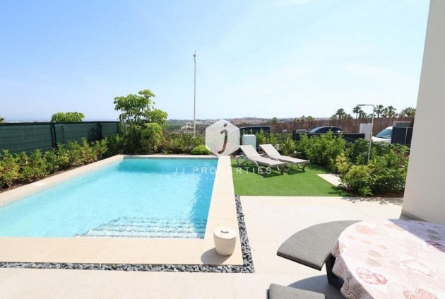 Resale - Villa -
Algorfa - Inland