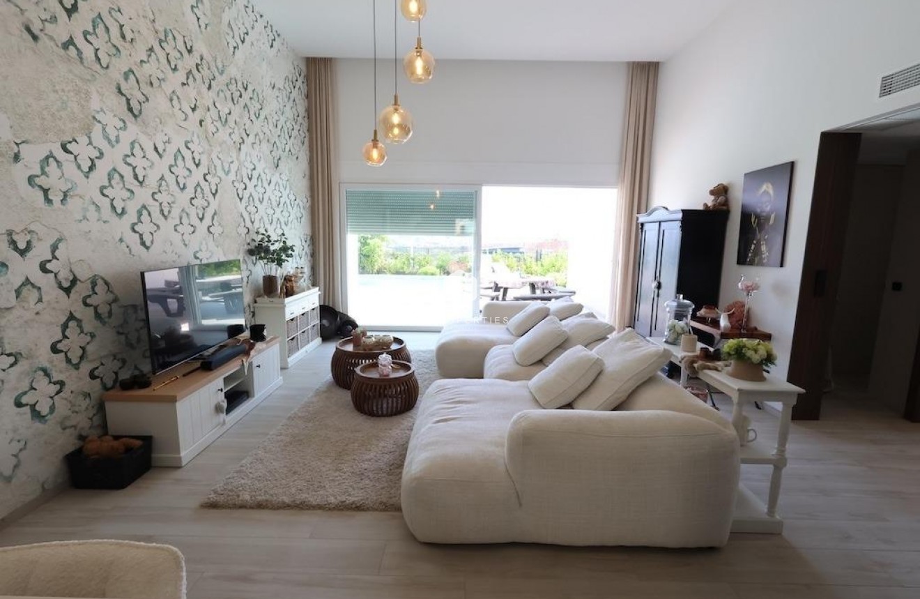 Resale - Villa -
Algorfa - Inland