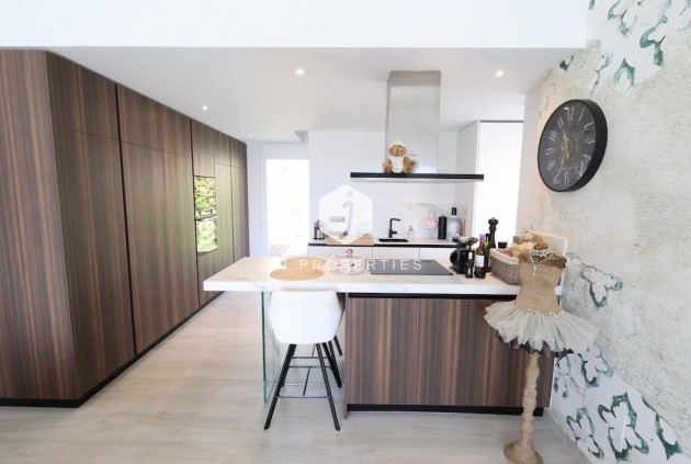 Resale - Villa -
Algorfa - Inland