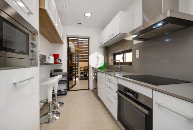 Resale - Villa -
Ciudad Quesada - Pueblo Bravo