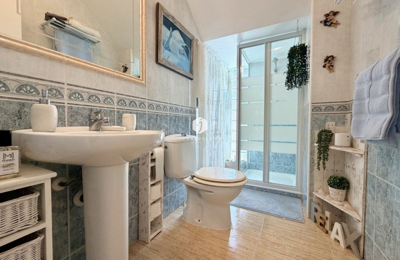 Aus zweiter Hand - Chalet -
Orihuela Costa - Costa Blanca