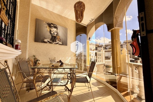 Aus zweiter Hand - Chalet -
Orihuela Costa - Costa Blanca