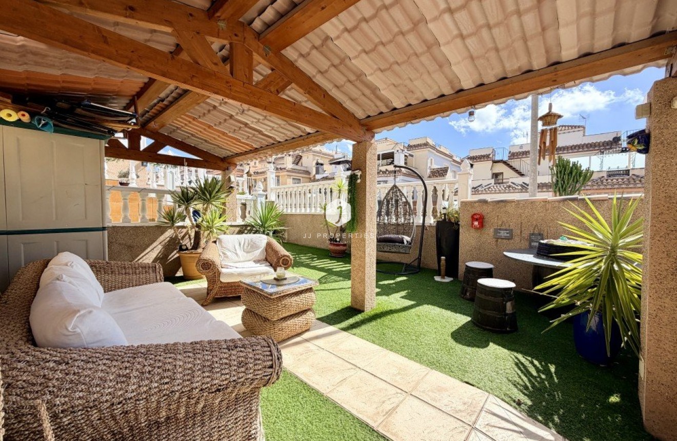 Aus zweiter Hand - Chalet -
Orihuela Costa - Costa Blanca