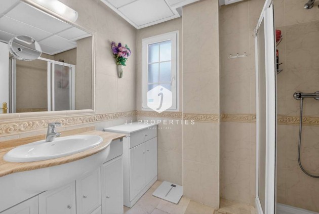 Resale - Apartment / flat -
Cabo Roig - Costa Blanca