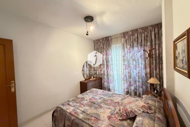 Resale - Apartment / flat -
Torrevieja - Playa del Cura