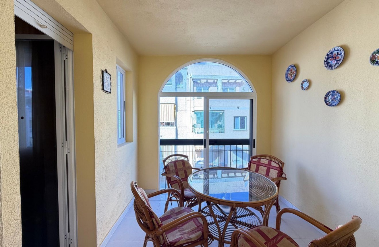 Resale - Apartment / flat -
Torrevieja - Playa del Cura