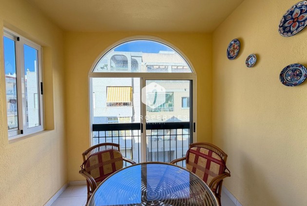 Resale - Apartment / flat -
Torrevieja - Playa del Cura