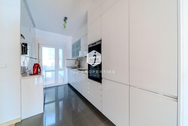Resale - Chalet -
Orihuela Costa - Costa Blanca