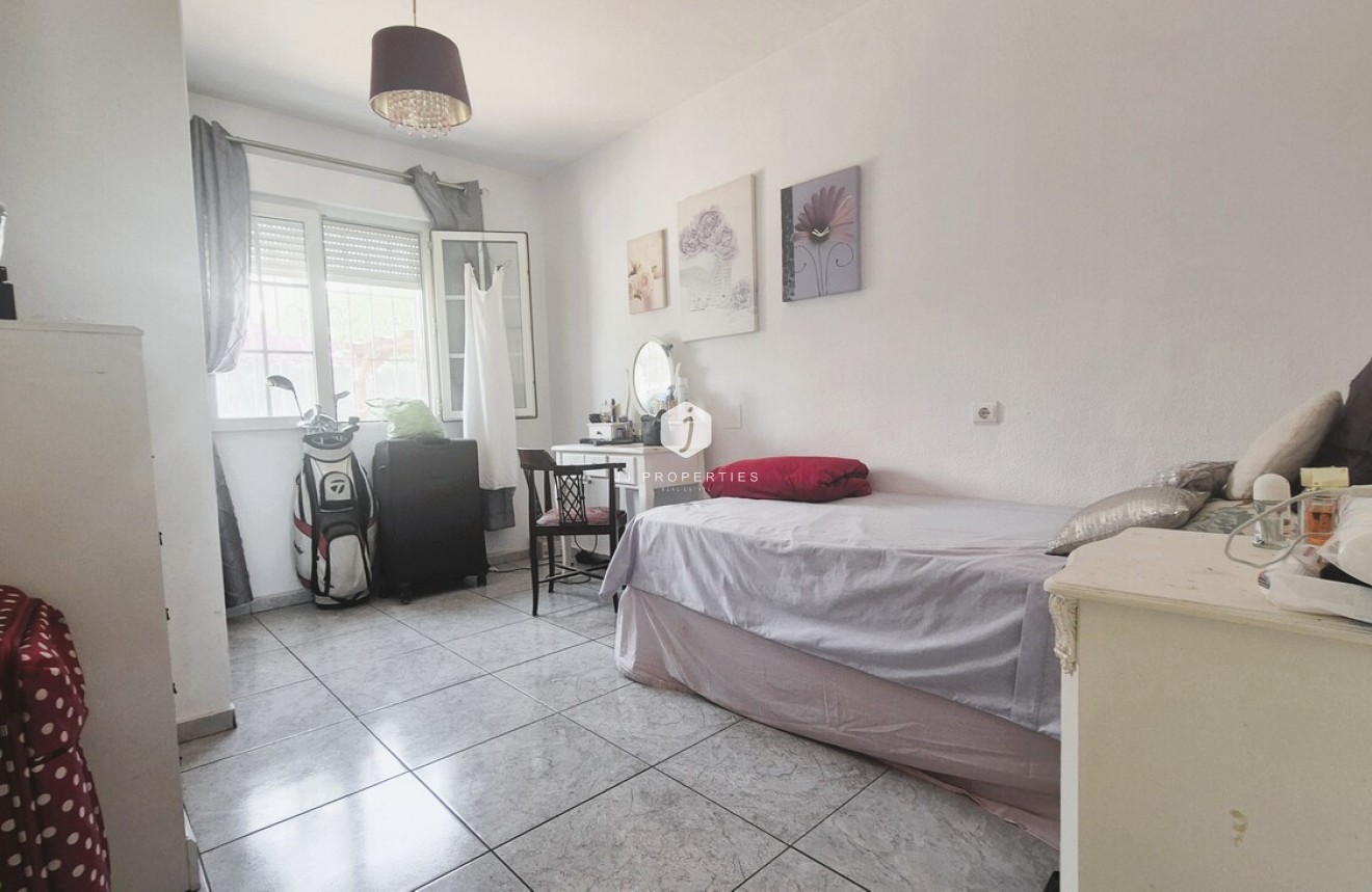 Resale - Chalet -
Los Dolses - Inland