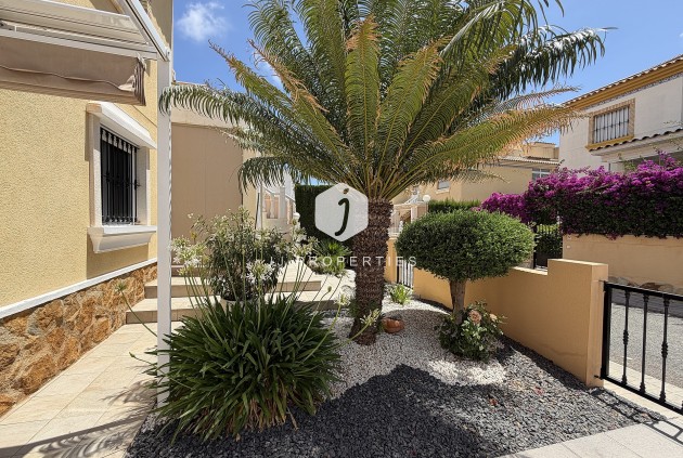 Aus zweiter Hand - Wohnung -
Orihuela Costa - Costa Blanca