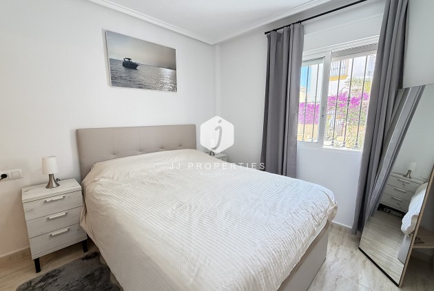 Aus zweiter Hand - Wohnung -
Orihuela Costa - Costa Blanca