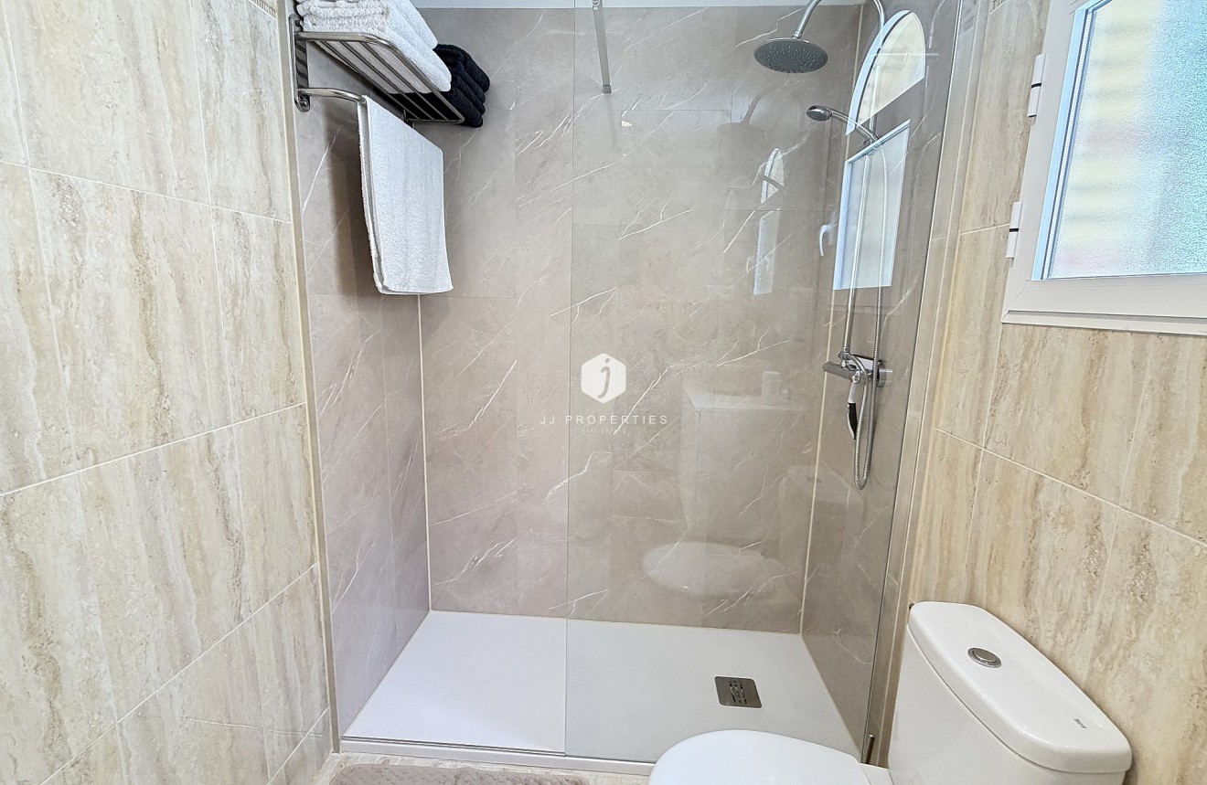 Aus zweiter Hand - Wohnung -
Orihuela Costa - Costa Blanca