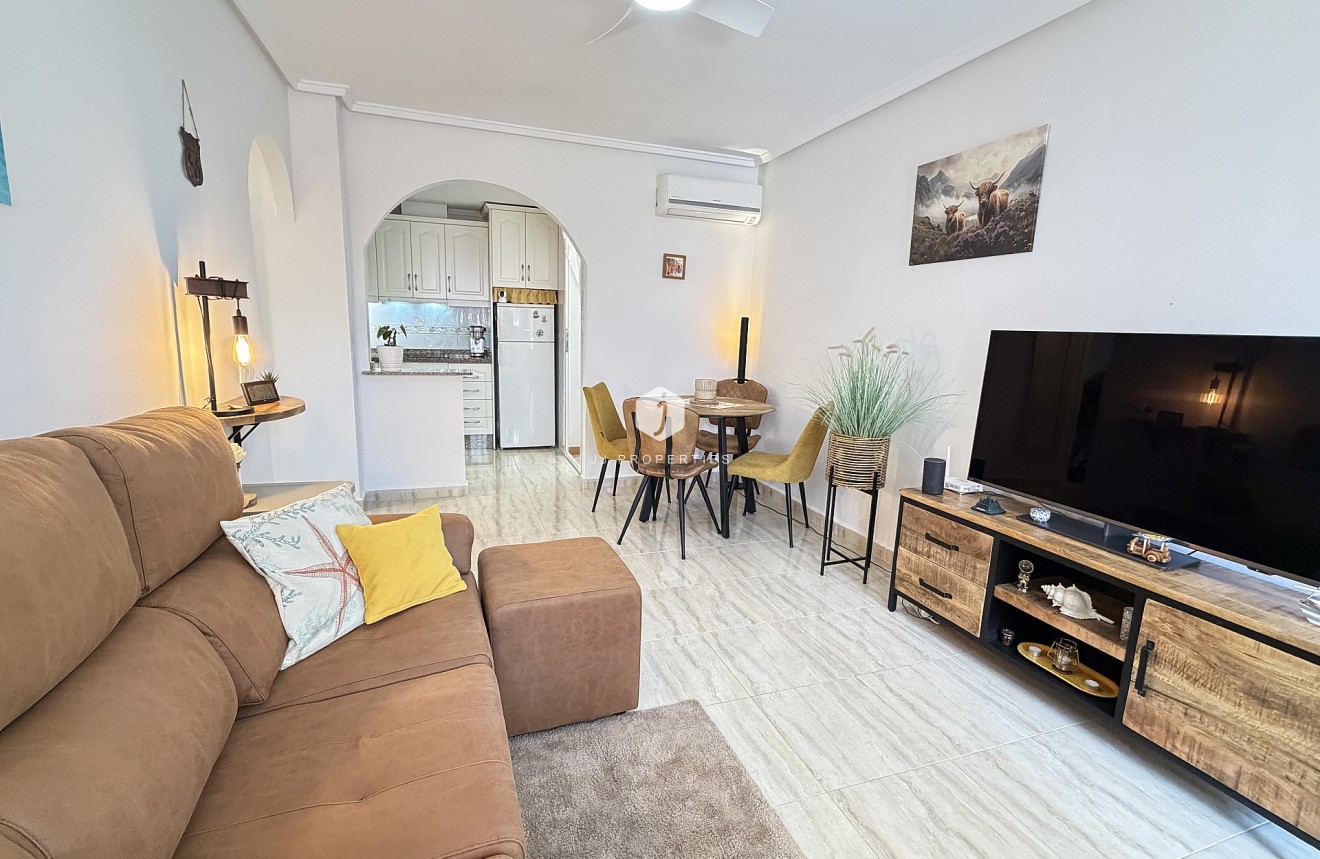 Aus zweiter Hand - Wohnung -
Orihuela Costa - Costa Blanca