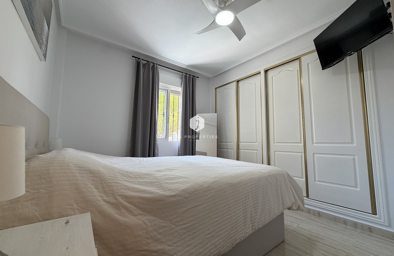 Aus zweiter Hand - Wohnung -
Orihuela Costa - Costa Blanca