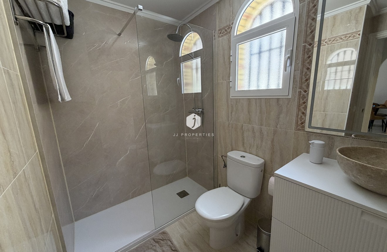 Aus zweiter Hand - Wohnung -
Orihuela Costa - Costa Blanca