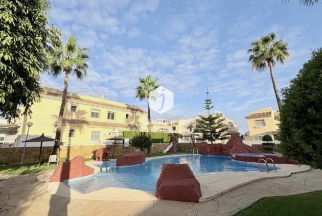 Aus zweiter Hand - Wohnung -
Orihuela Costa - Costa Blanca