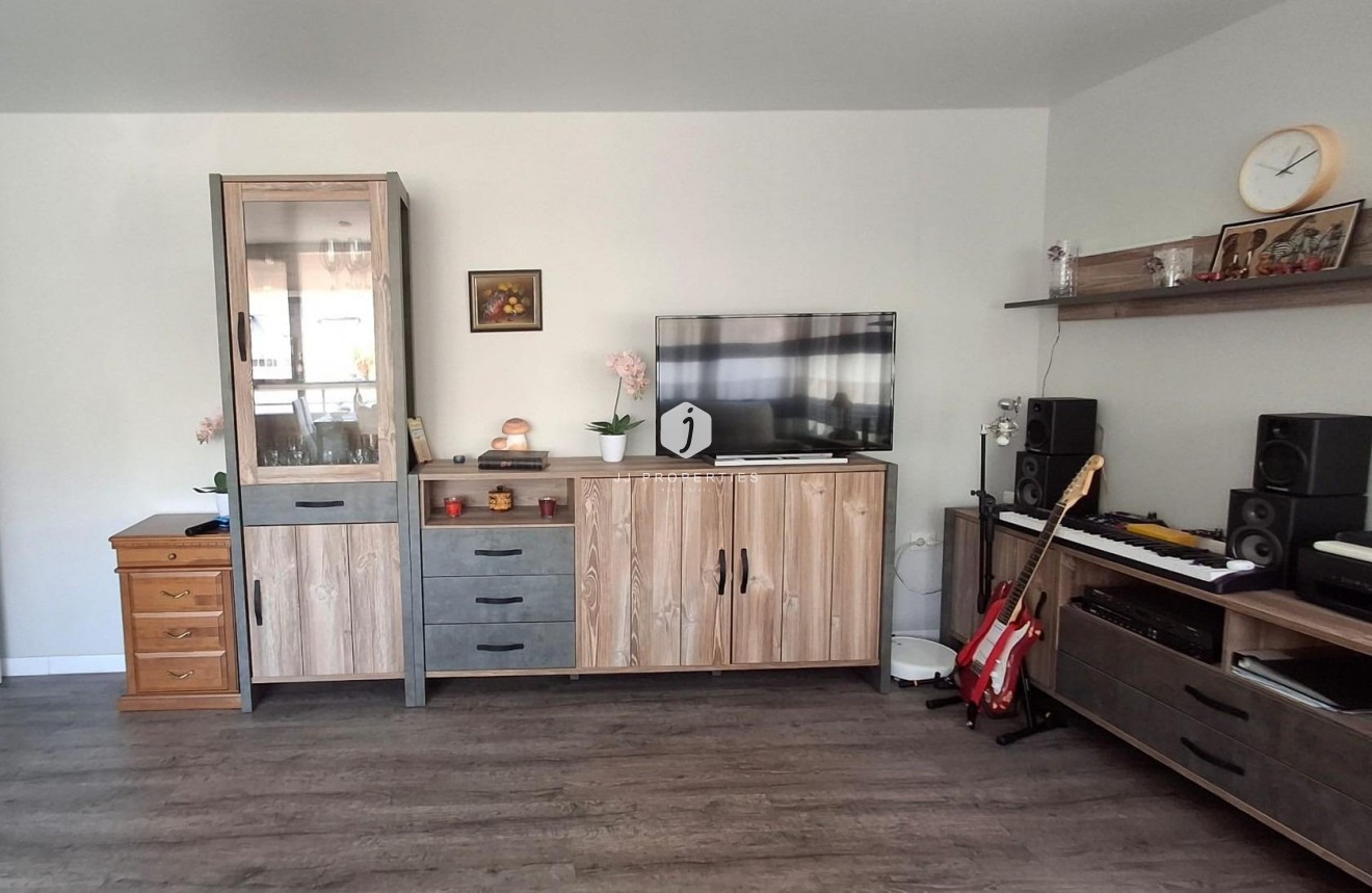 Tweedehands - Appartement / flat -
Torrevieja - Centro