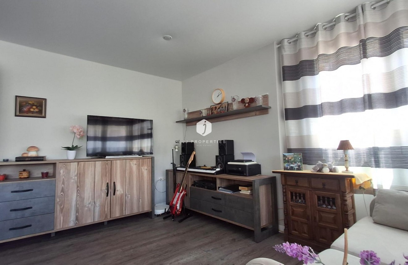 Tweedehands - Appartement / flat -
Torrevieja - Centro