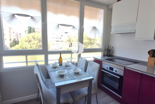 Tweedehands - Appartement / flat -
Torrevieja - Centro