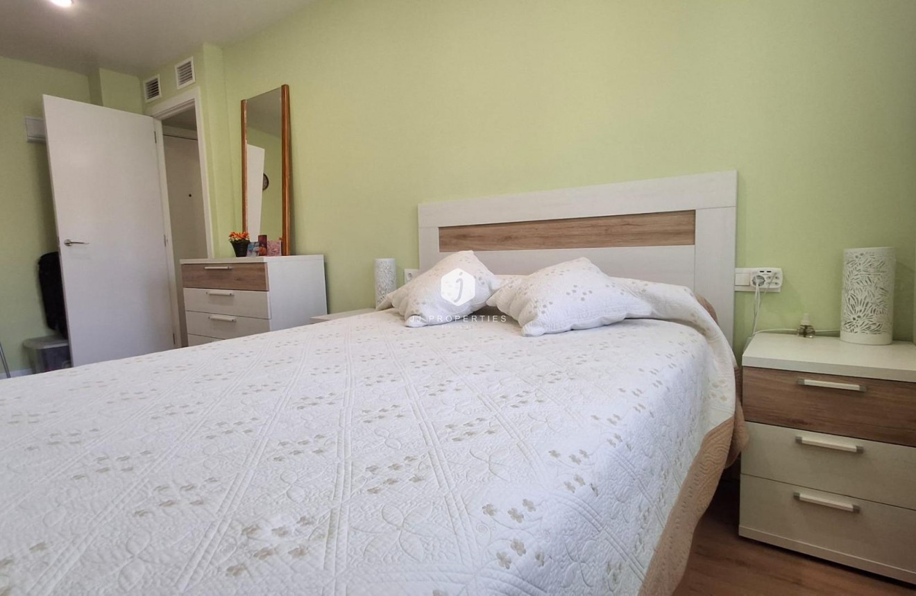 Tweedehands - Appartement / flat -
Torrevieja - Centro