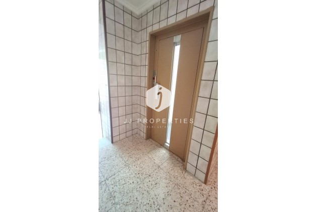 Tweedehands - Appartement / flat -
Torrevieja - Centro