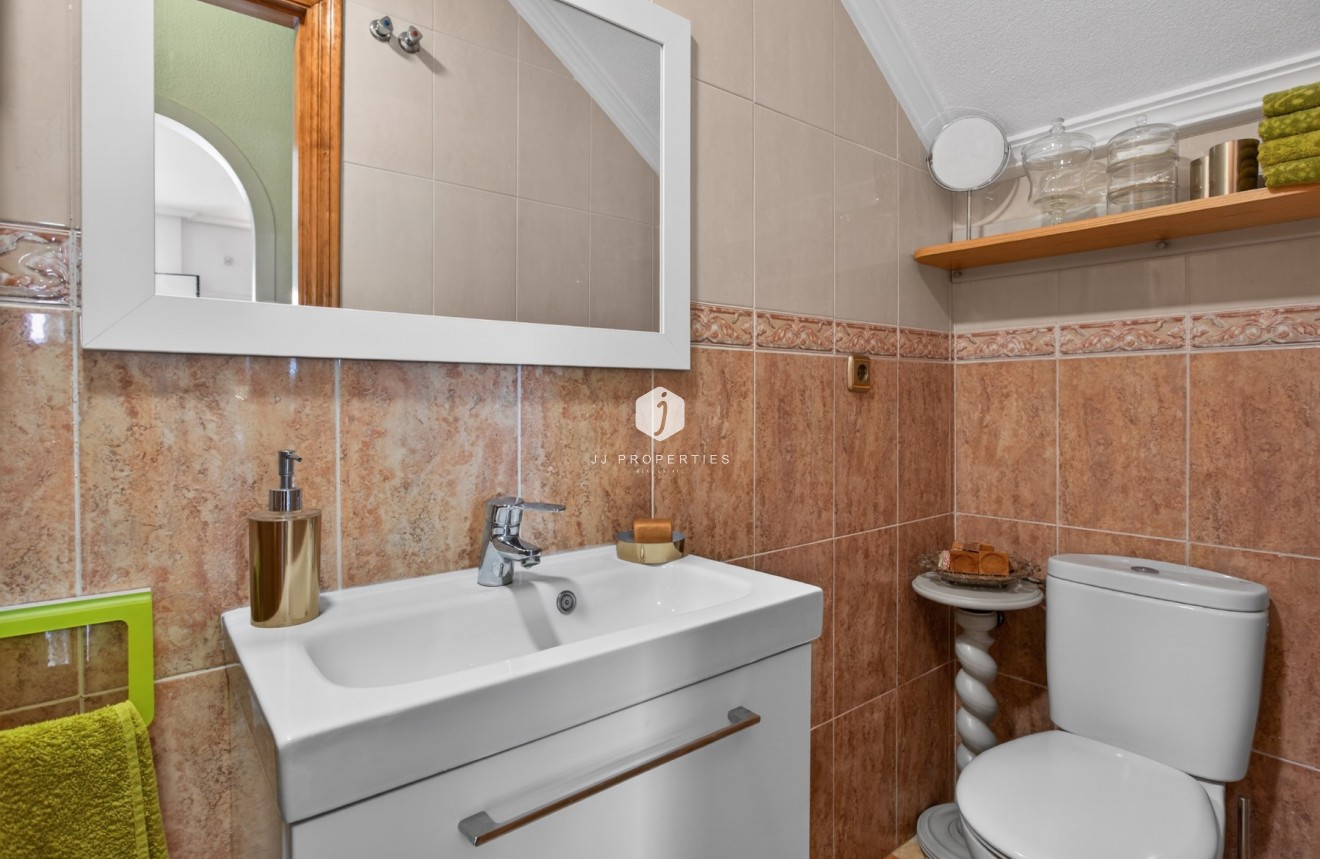Aus zweiter Hand - Villa -
Orihuela Costa - Costa Blanca
