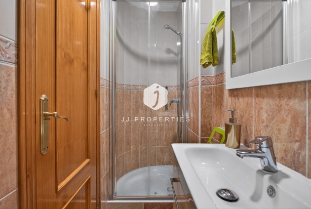 Aus zweiter Hand - Villa -
Orihuela Costa - Costa Blanca
