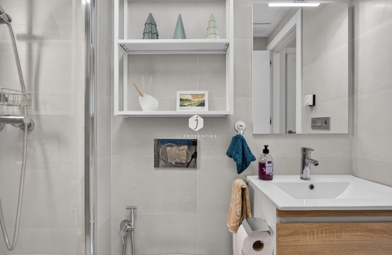 Aus zweiter Hand - Wohnung -
Torrevieja - Costa Blanca