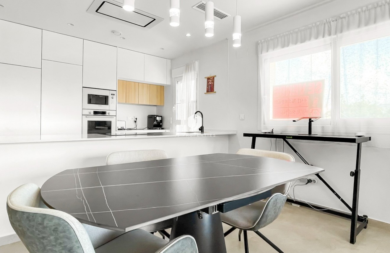 Resale - Apartment / flat -
Guardamar del Segura - Costa Blanca