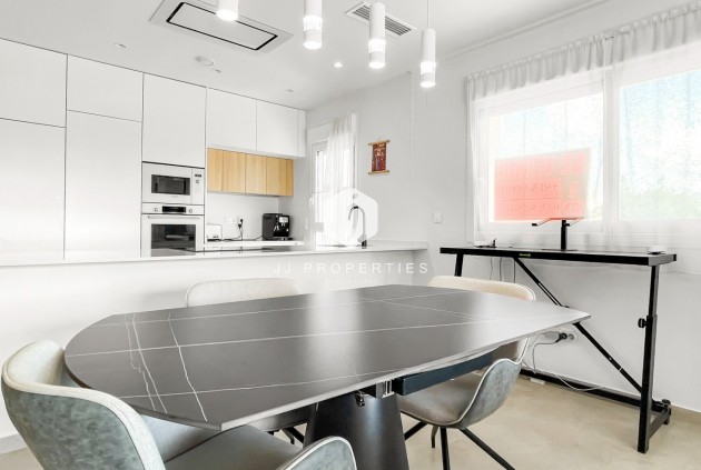Resale - Apartment / flat -
Guardamar del Segura - Costa Blanca