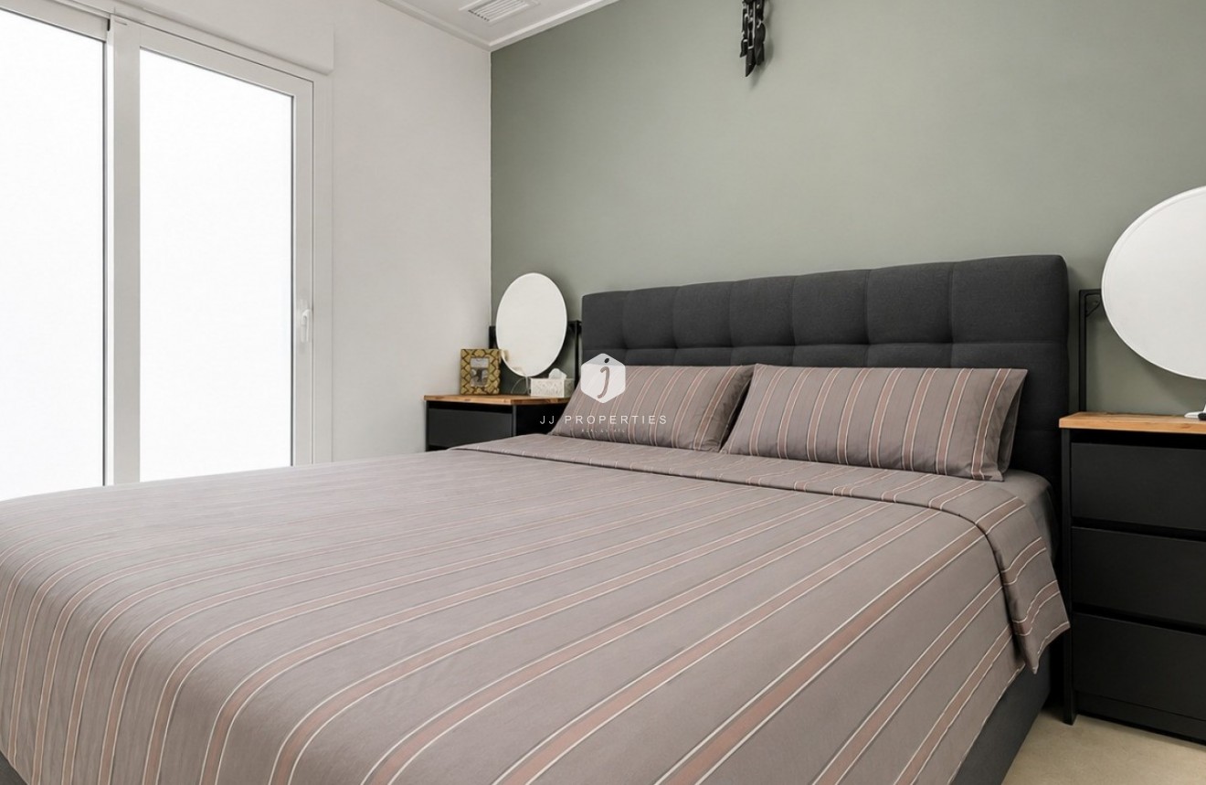 Resale - Apartment / flat -
Guardamar del Segura - Costa Blanca