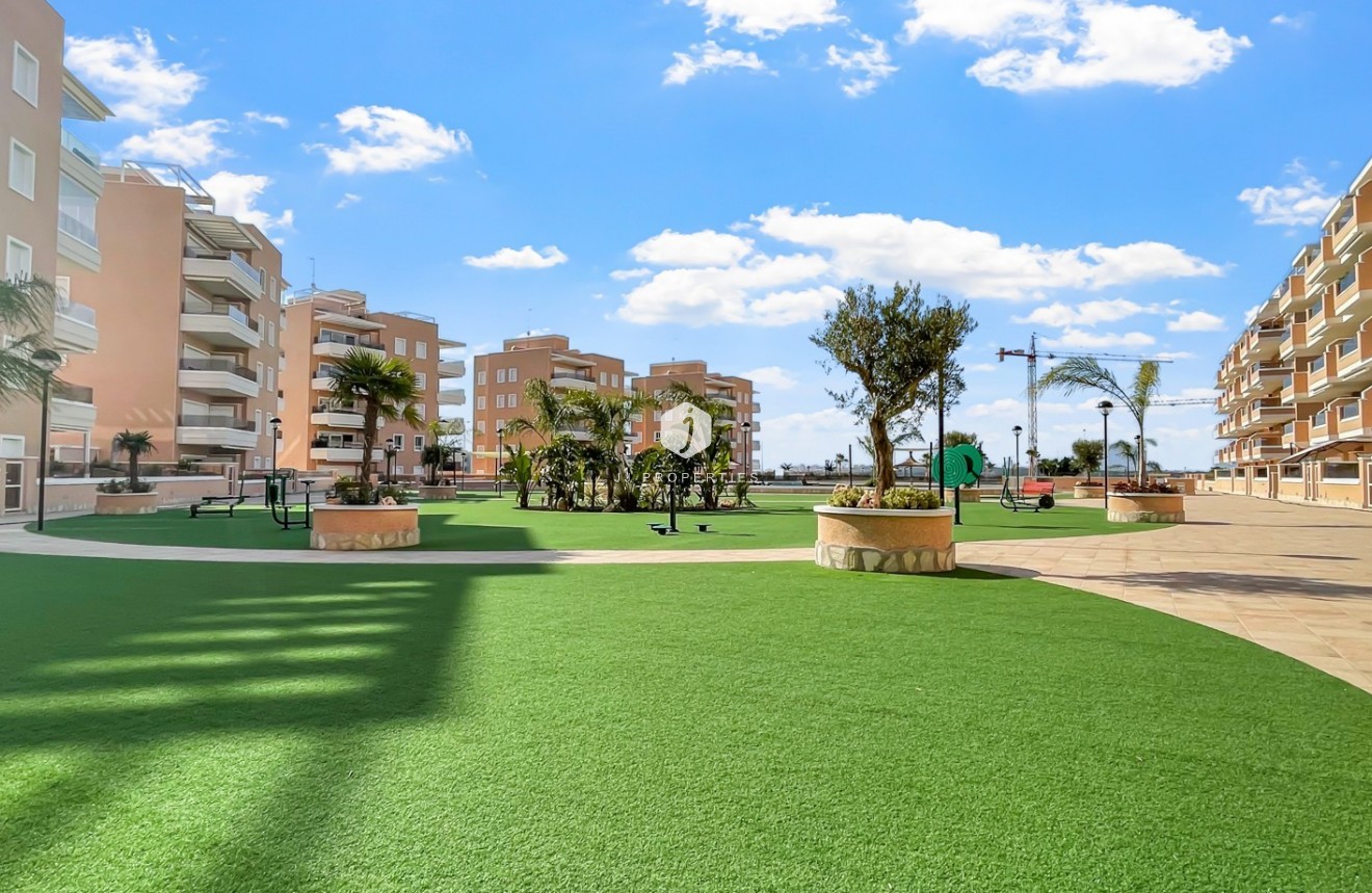 Resale - Apartment / flat -
Guardamar del Segura - Costa Blanca